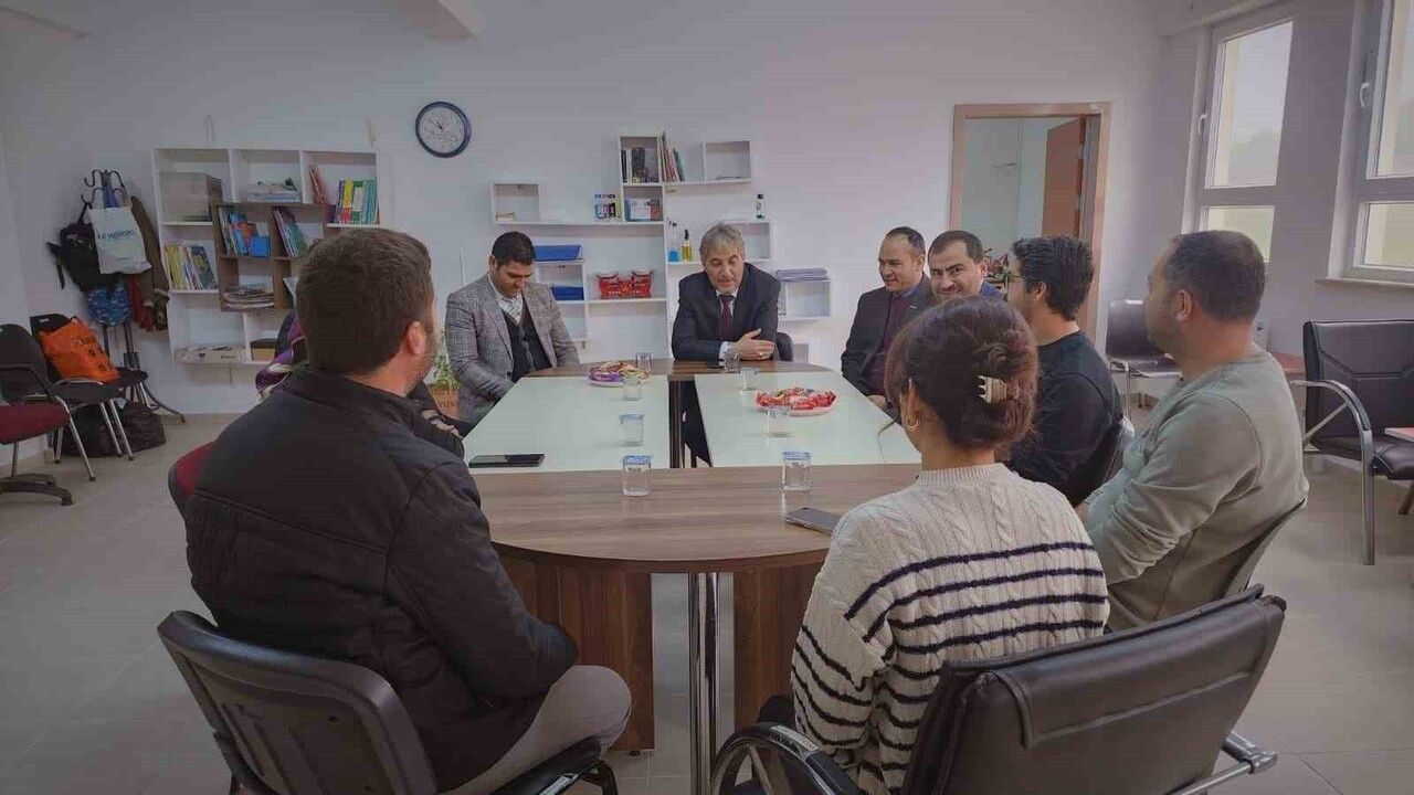 Müdür Yılmaz Seyitömer Okullarında: Millî ve Manevî Değerlere Önem