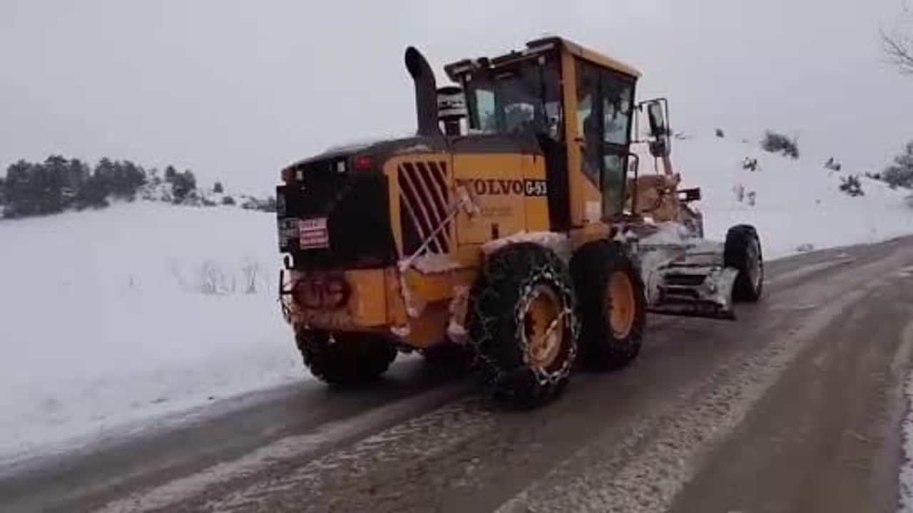 Mudurnu'da 12 köy yolu ulaşıma açıldı