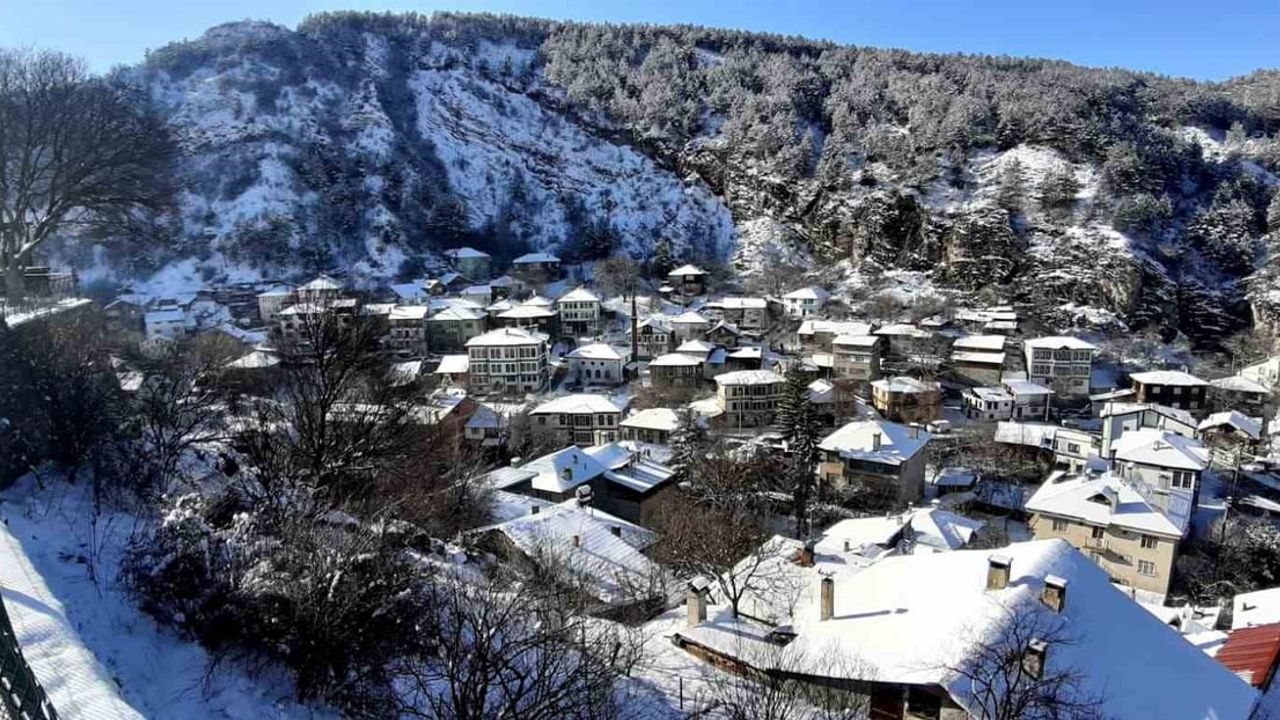 Mudurnu'da karın beyazı: Tarihi konaklarda kartpostallık manzaralar