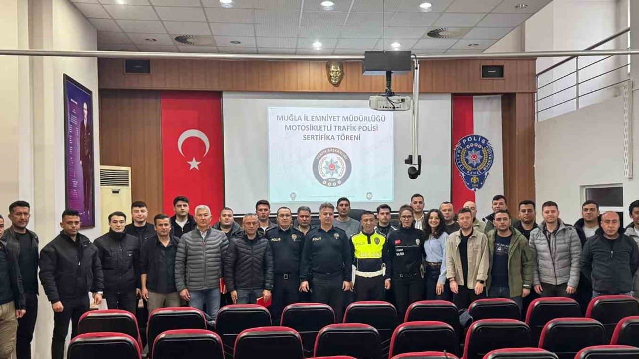 Muğla'da 25 'Şahin' personel sertifikalarını aldı
