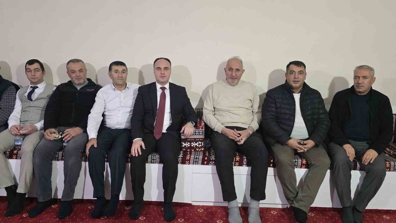 Muhtarlar Abaş Köyünde Aylık Toplantıda Buluştu