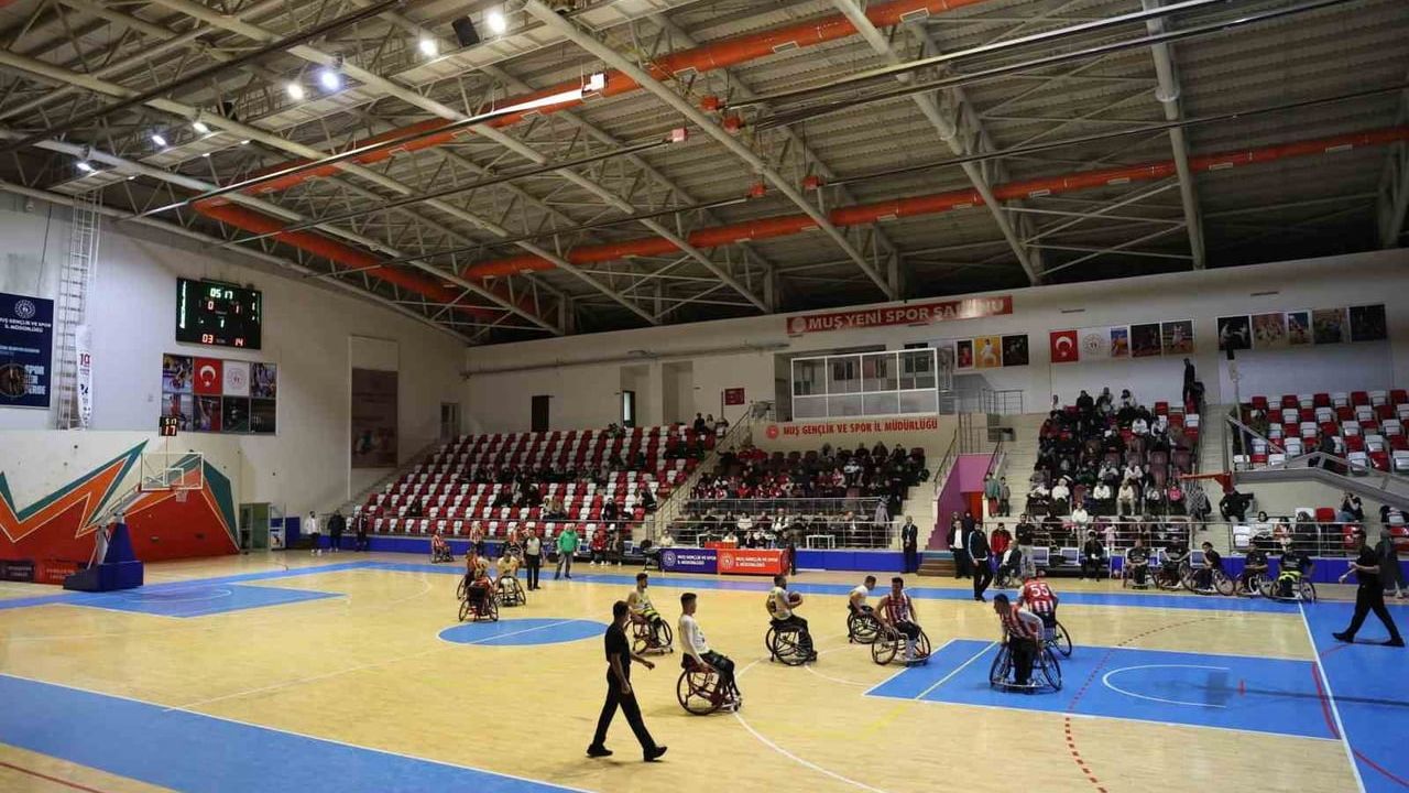 Muş BESK sahasında Samsun BESK'e 88-52 mağlup oldu
