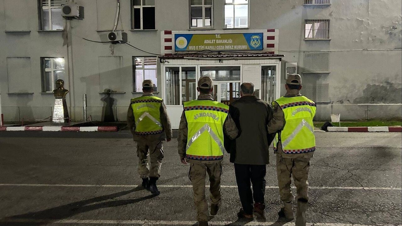 Muş’ta çek suçundan aranan hükümlü jandarma operasyonuyla yakalandı