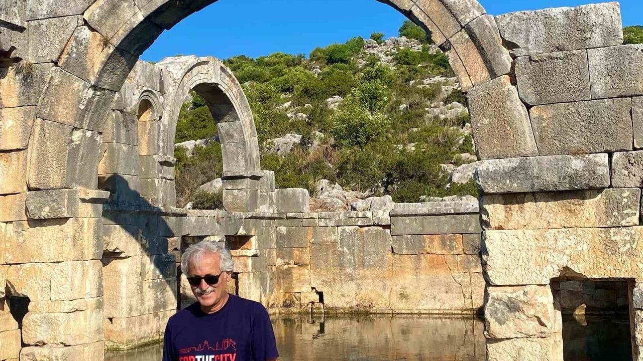 Myra'da bin 850 yıllık Roma dönemi termal yapı gün ışığına çıkıyor