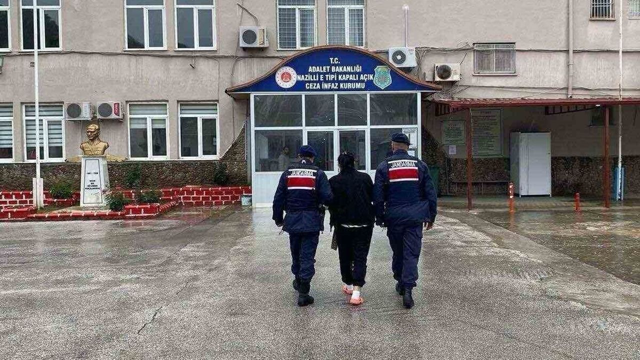 Nazilli'de 3 yıl aranan firari damadının evindeki kilerde yakalandı