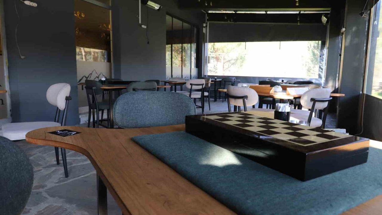 Nazilli'de Tepe Oyun Salonu açıldı — Gençlere yeni buluşma alanı