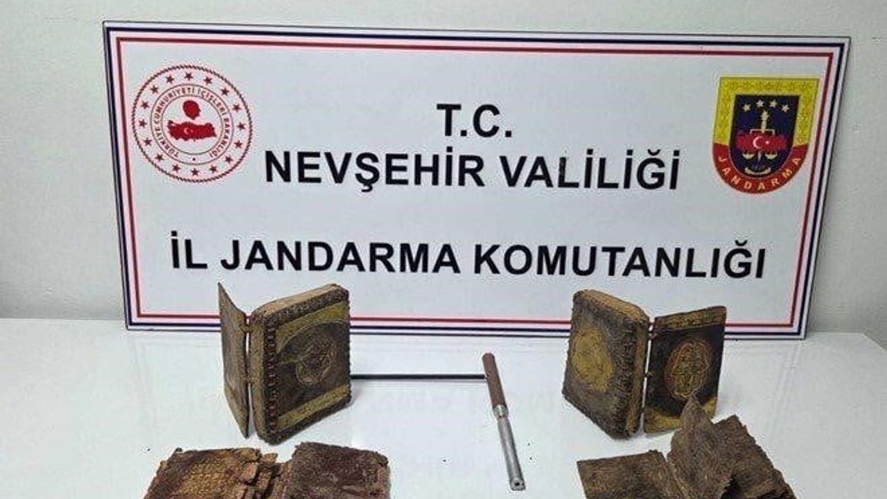Nevşehir'de Jandarma Operasyonunda 2 Tevrat Ele Geçirildi