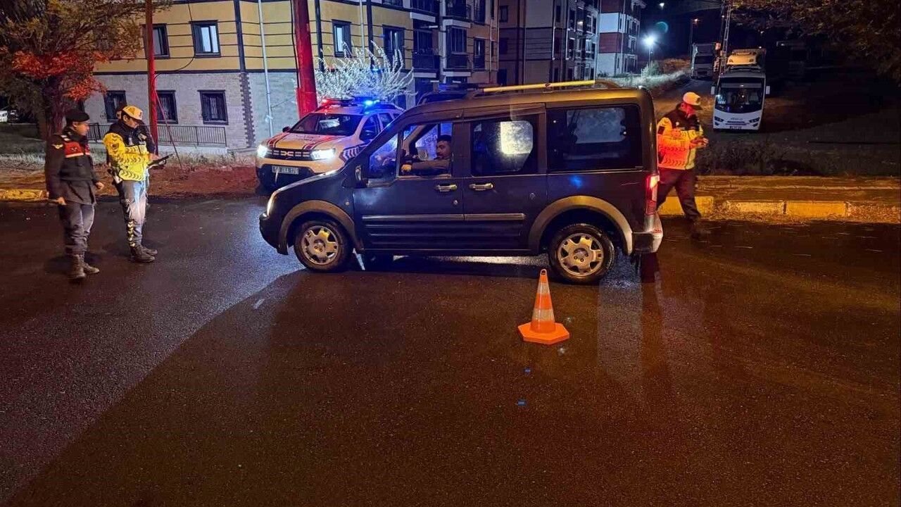 Nevşehir'de ortak 'Alkol Huzur Güven' uygulaması — bin 465 kişi kontrol edildi