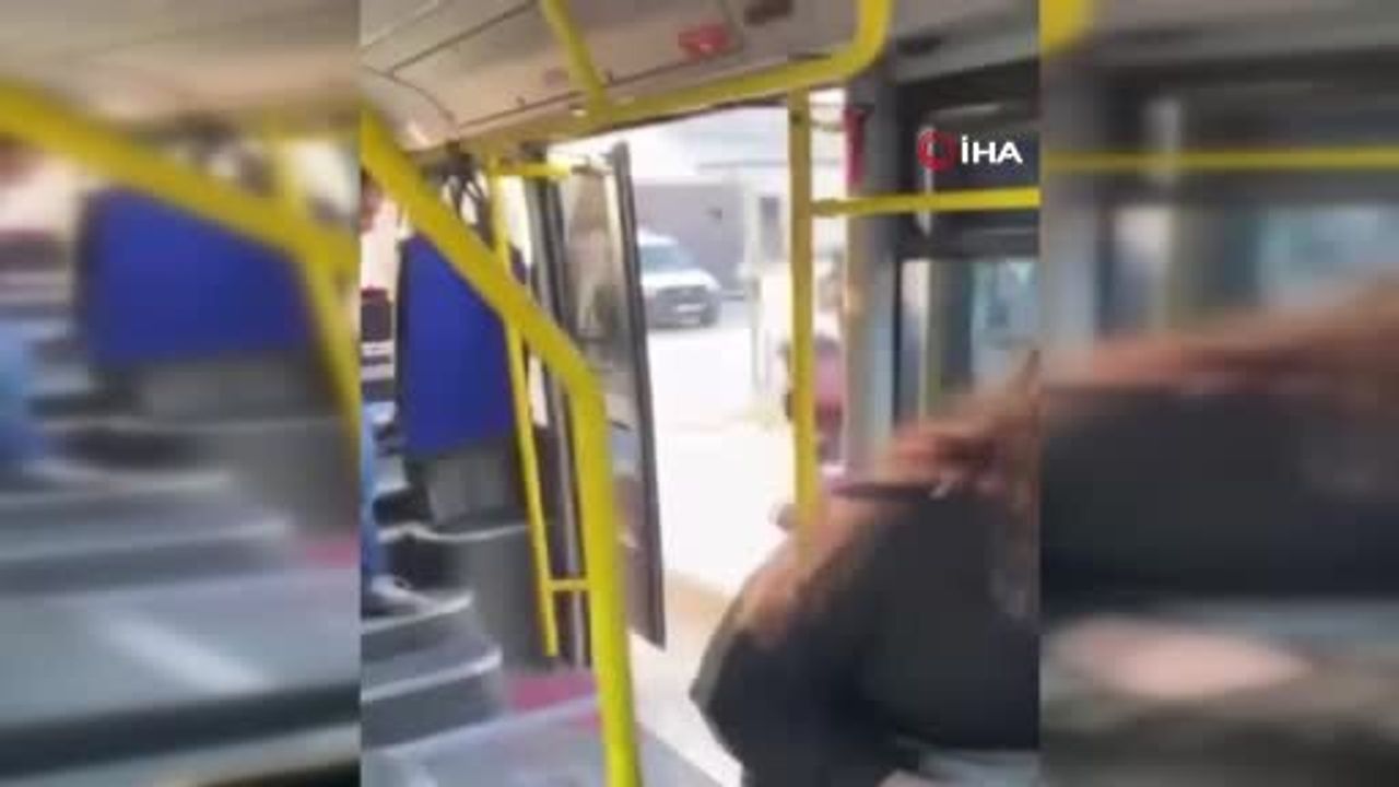 Nilüfer'de otobüste kavga: Yolcu satırla saldırdı