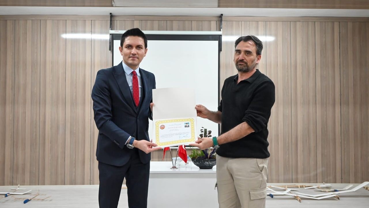 Nusaybin'de model uçak rehber öğretmen tekamül kursu düzenlendi