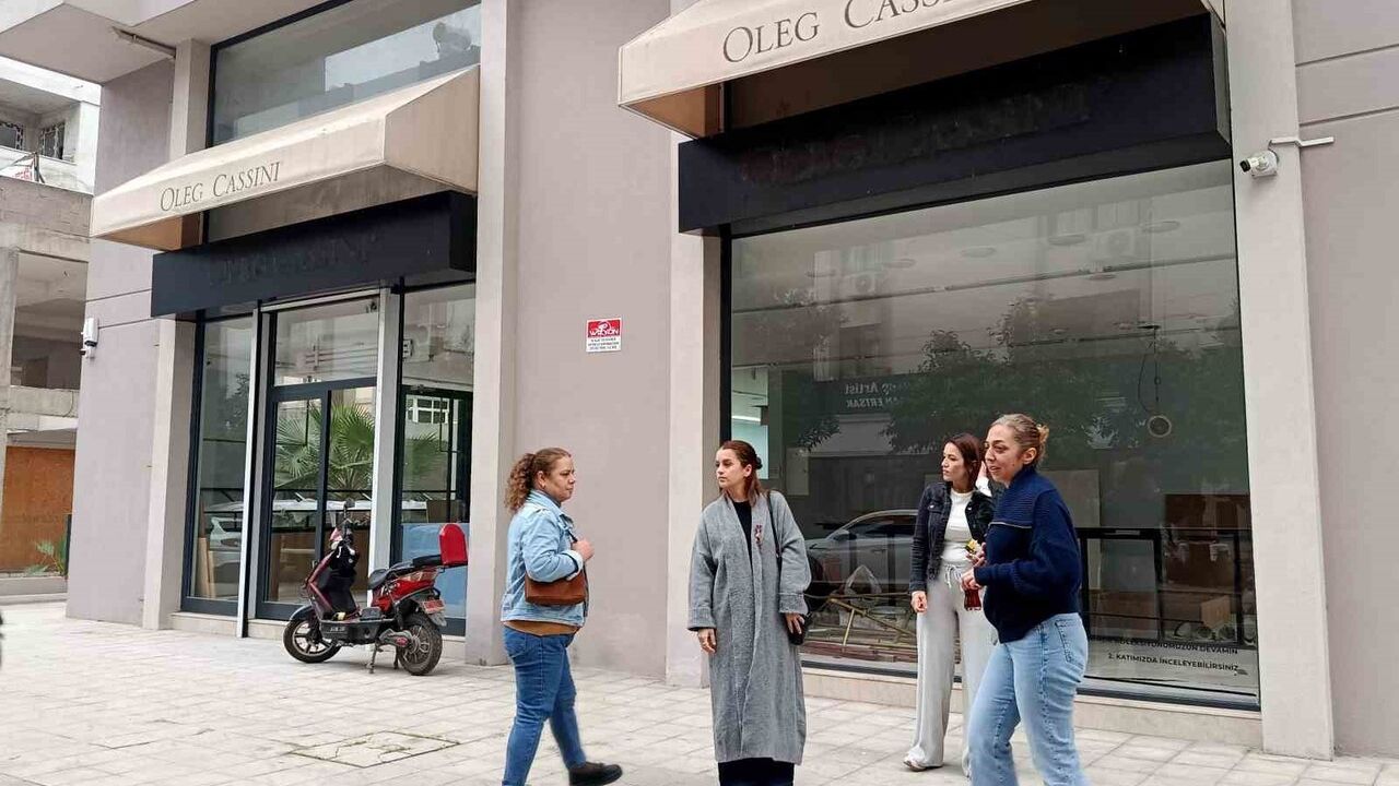Oleg Cassini Türkiye'den çekildi: Adana mağazası çalışanları tazminat bekliyor