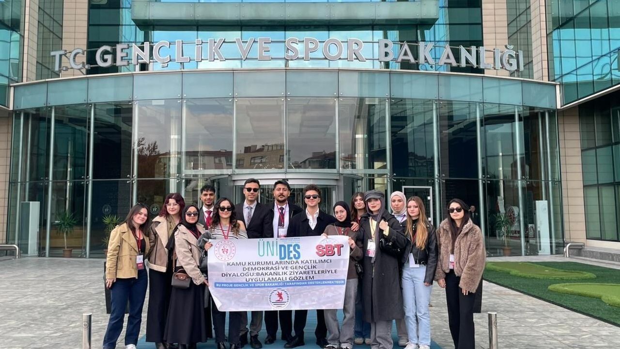 OMÜ Siyaset Bilimi Topluluğu Ankara Programını Tamamladı