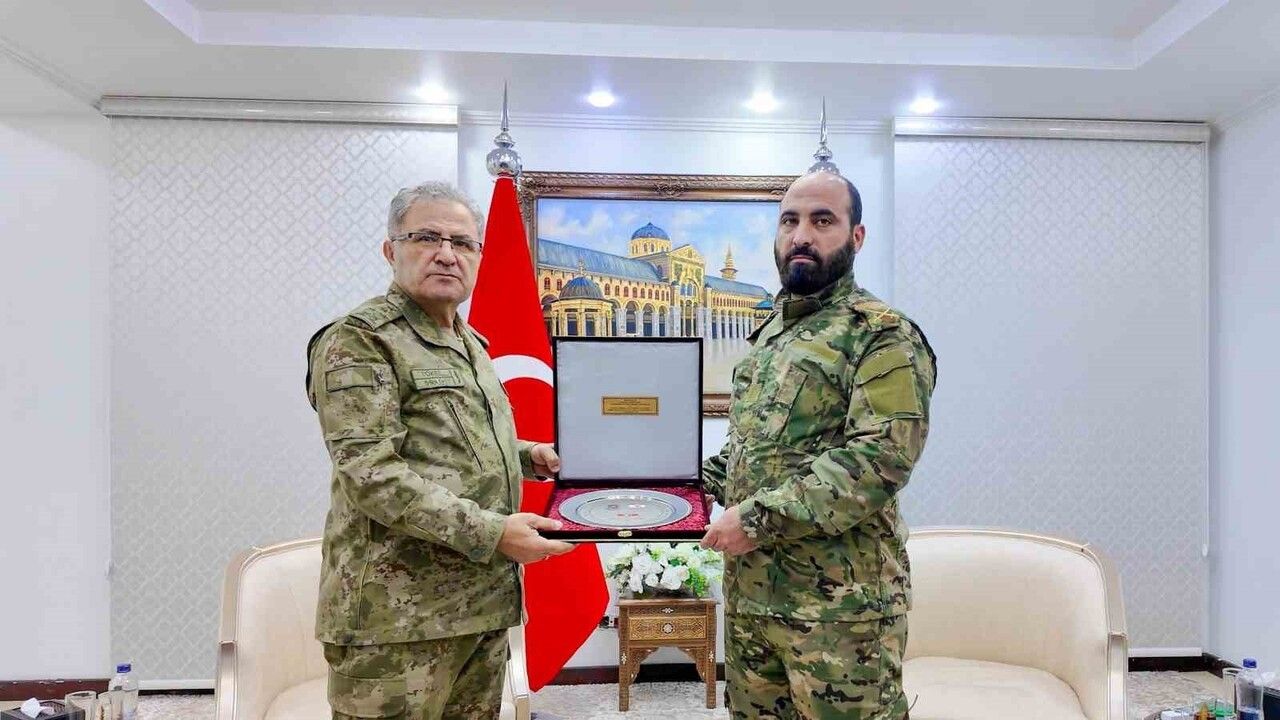 Orgeneral Metin Tokel Şam’da Suriye Komuta Kademesiyle Görüştü