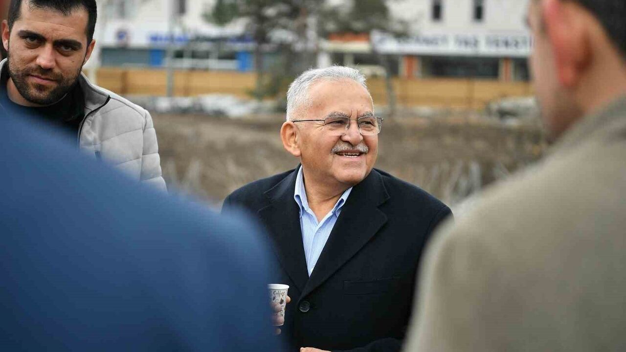 Osman Kavuncu - DSİ Kavşağı’nda tramvay hattı tam hizmete geçiyor