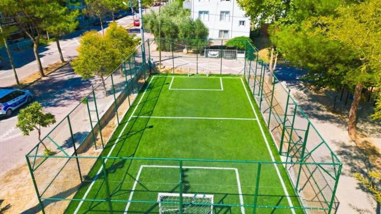 Osmaneli'ye Yeni Halı Saha: Gençlere Ek Spor Alanı