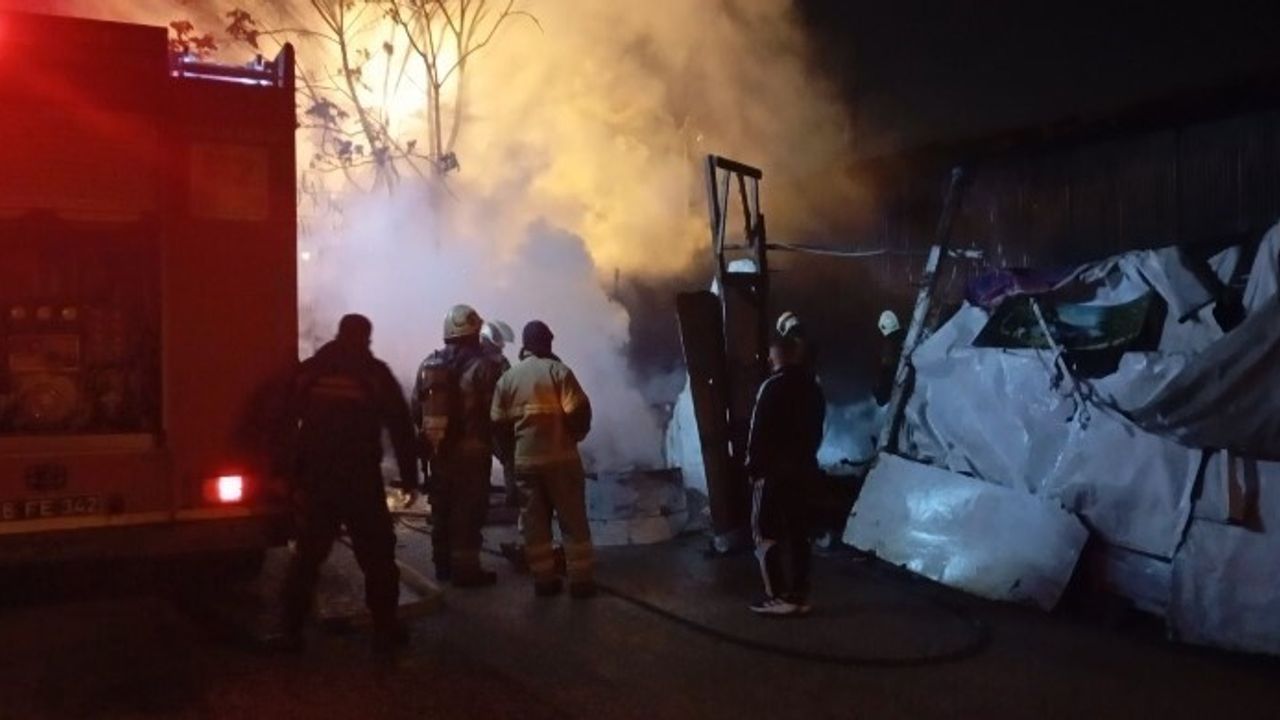 Osmangazi'de sabaha karşı baraka yangını: 1 yaralı