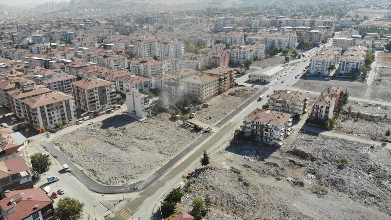 Palmiye Sitesi A Blok davasında karar: 10 sanığa hapis, 4 sanığa beraat