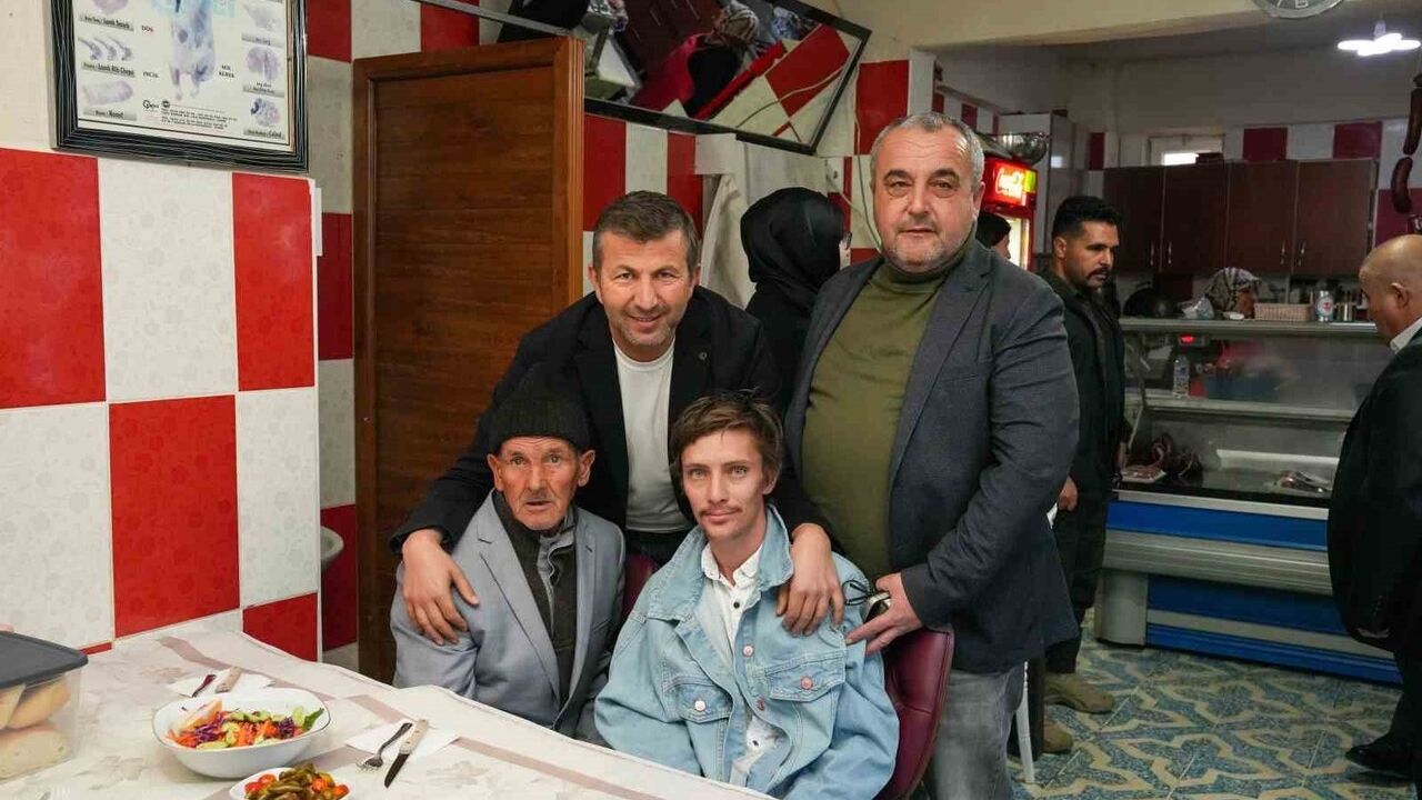 Pazarlar Kaymakamlığı’ndan Engellilere Gönül Sofrası