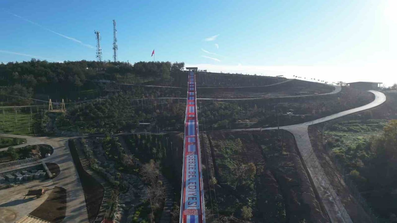 Pelitli Mesire Alanı'nda 207 metrelik kaydırakla Türkiye’nin en uzun kaydırağı