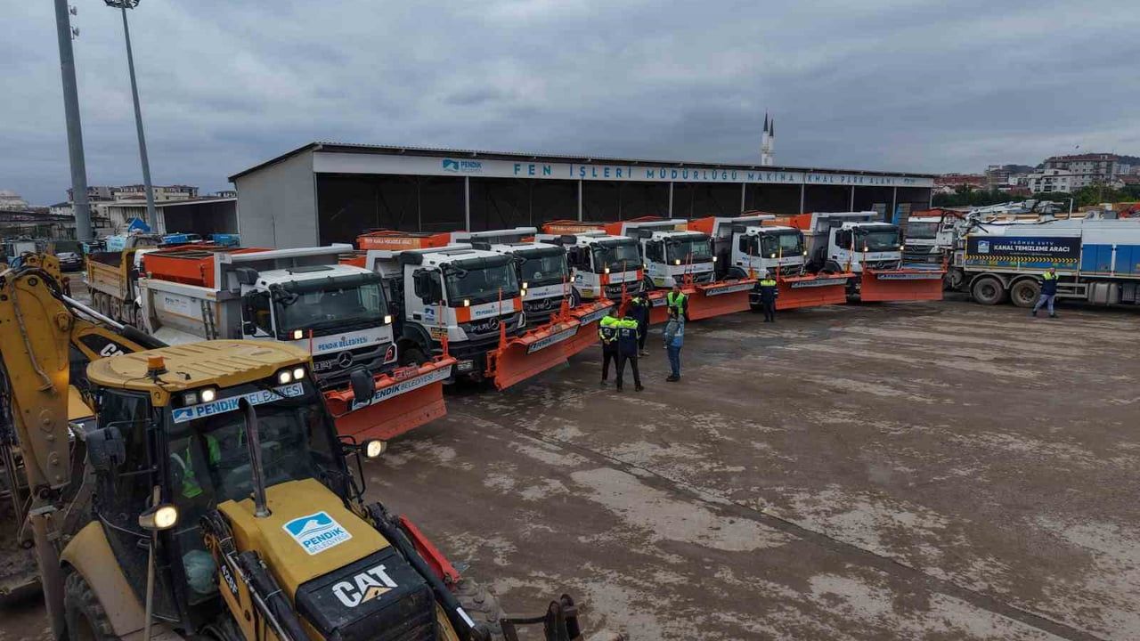 Pendik kar hazırlığı: 475 personel ve 80 araç teyakkuzda