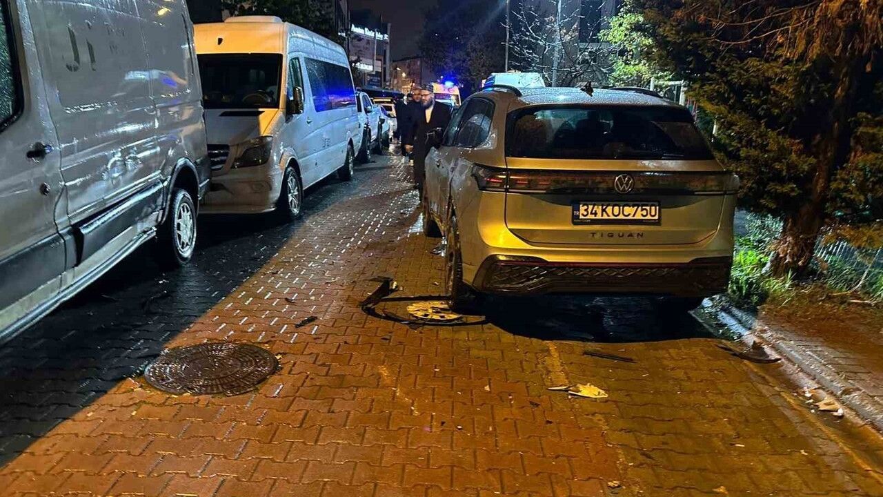 Pendik Kurtköy'de alkollü sürücü 7 araca çarptı: 3.2 promil tespiti