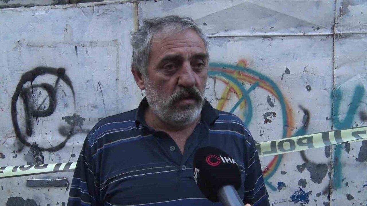 Pendik'te gece yangını: 3 çocuk hayatını kaybetti