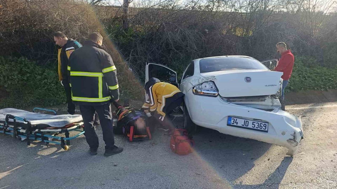 Pınarhisar'da trafik kazası: 2 kişi yaralandı