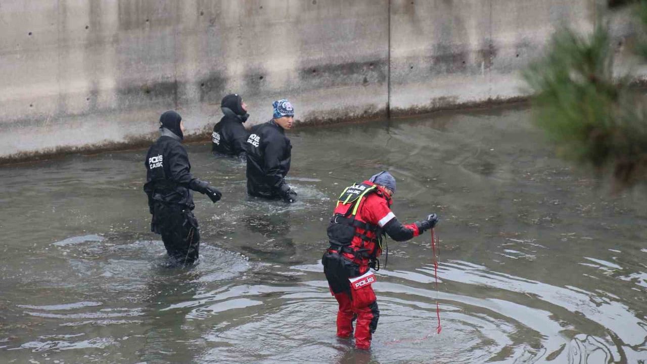 Porsuk Çayı'nda 7. günde arama: Kurbağa Adamlar da katıldı