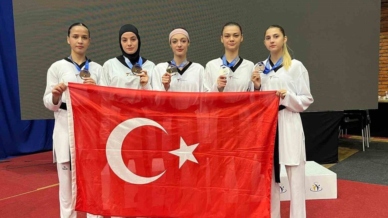 Priştine’de Ümitler Taekwondo’da Millîler 5 Madalya Kazandı