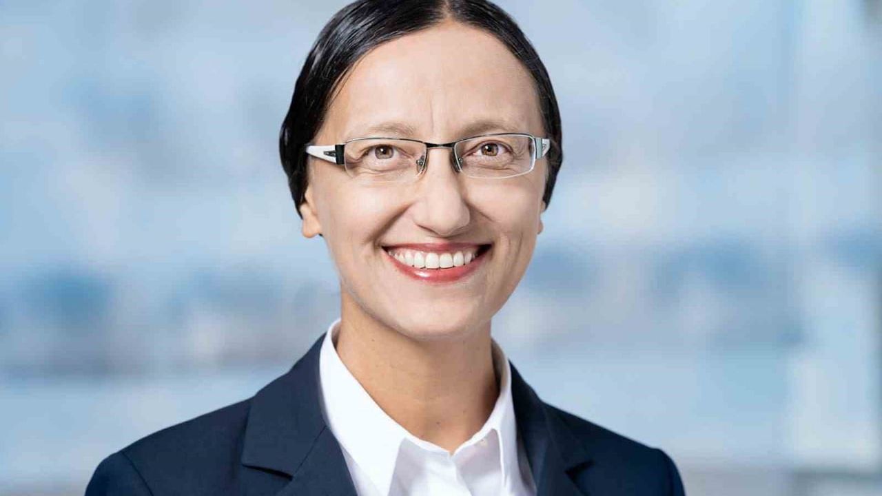 Prof. Dr. Dr. h.c. mult. Mutlu Özcan Kocaeli'ye geliyor