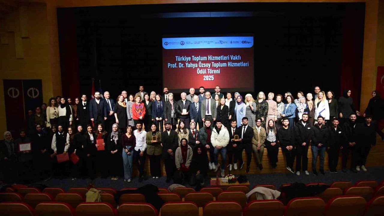 Prof. Dr. Yahya Özsoy Toplum Hizmetleri Ödülleri 2025 sahiplerini buldu