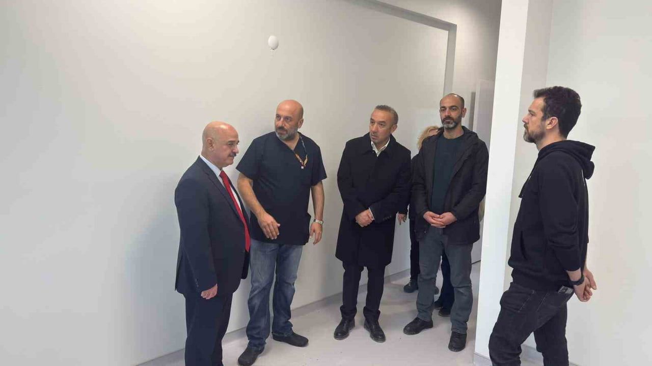 Rektör Sözbir Düzce Üniversitesi Tıp Fakültesi Hastanesini Yerinde İnceledi