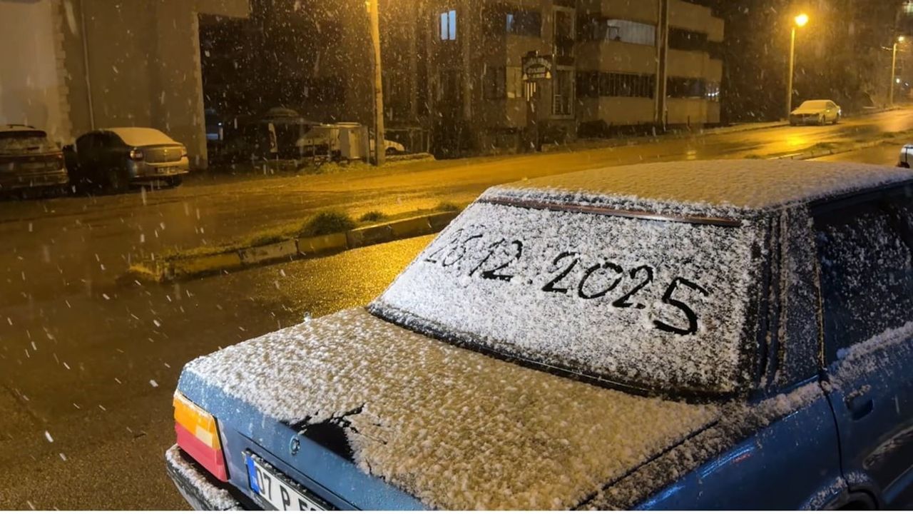 Safranbolu'nun yüksek kesimlerinde kar yağışı başladı