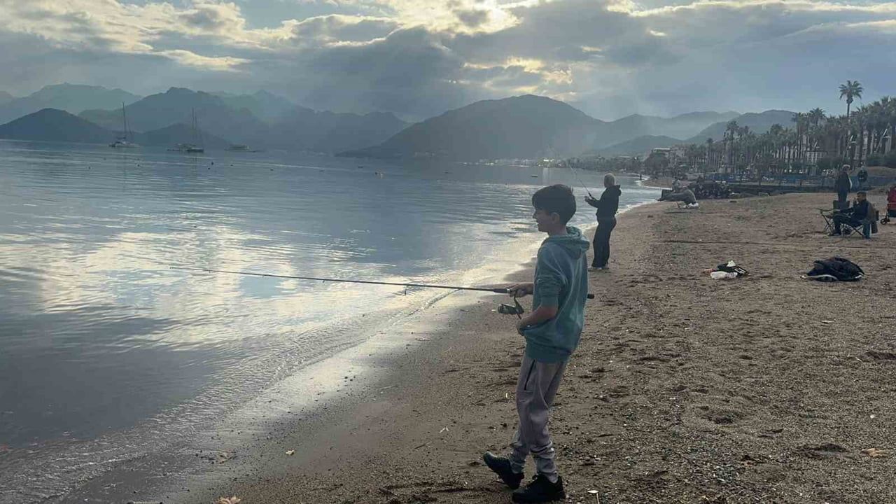 Sağanak Sonrası Marmaris Sahilleri Güneşle Canlandı