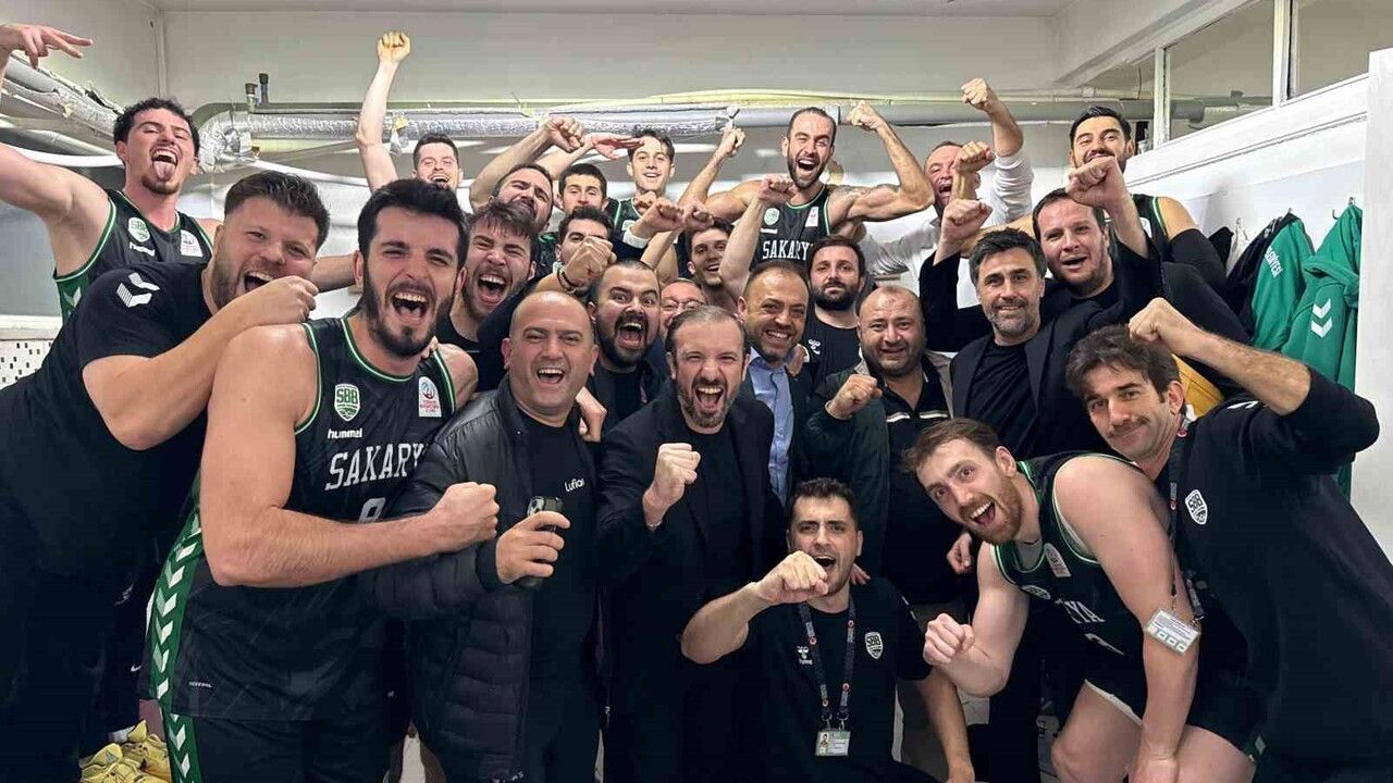 Sakarya Büyükşehir 8'de 8: Kütahya'yı 70-63 Yenerek Namağlup Liderliğini Sürdürdü