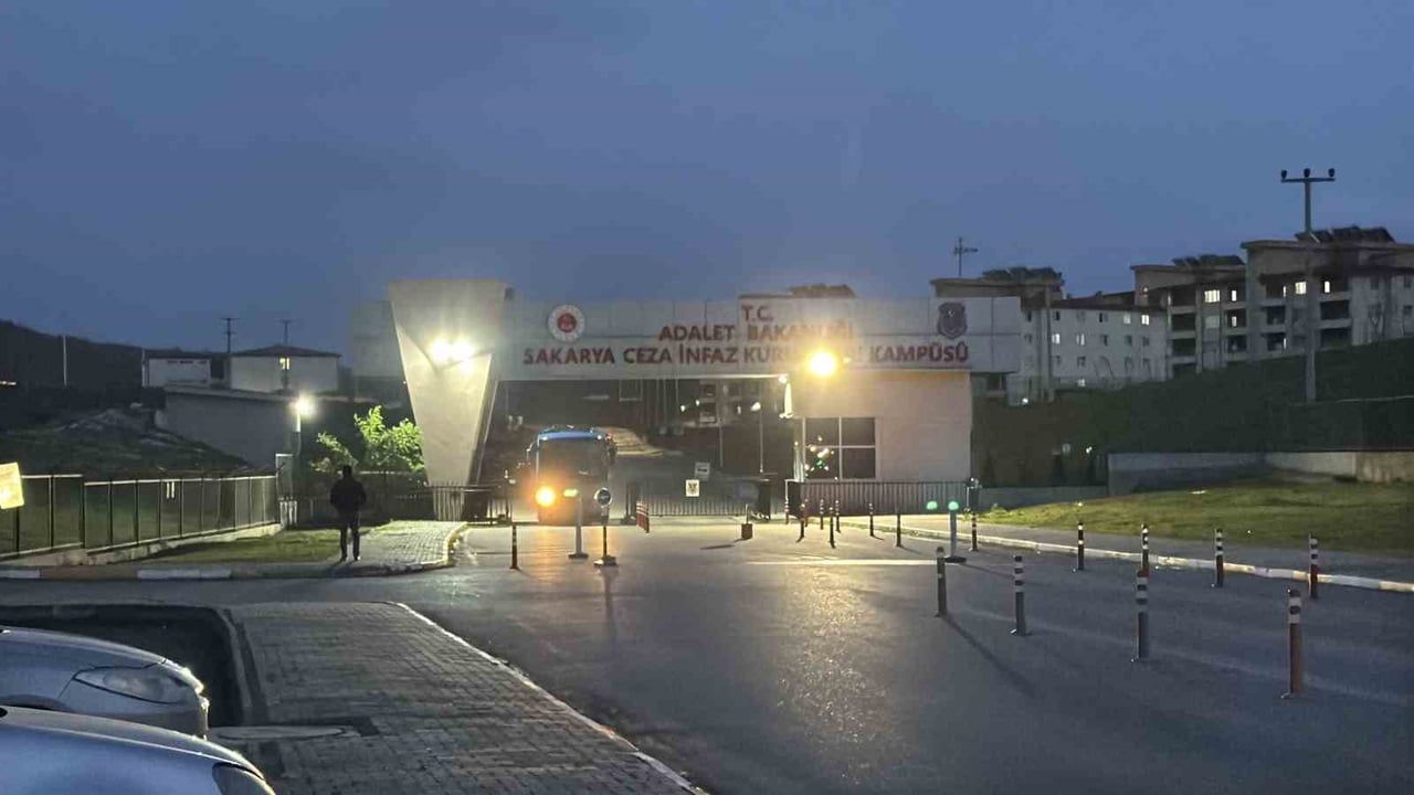 Sakarya'da 11. Yargı Paketi sonrası cezaevi tahliyeleri başladı