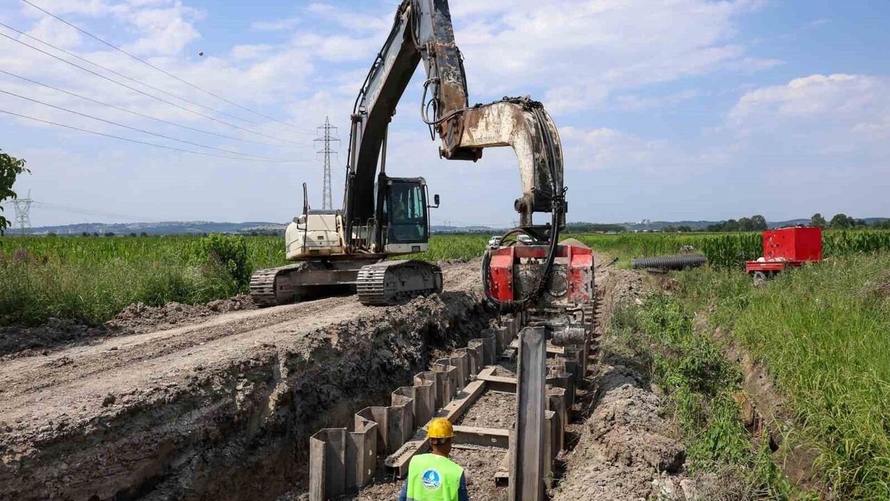 Sakarya'da 550 km altyapı yenilendi: SASKİ'den kapsamlı yenileme