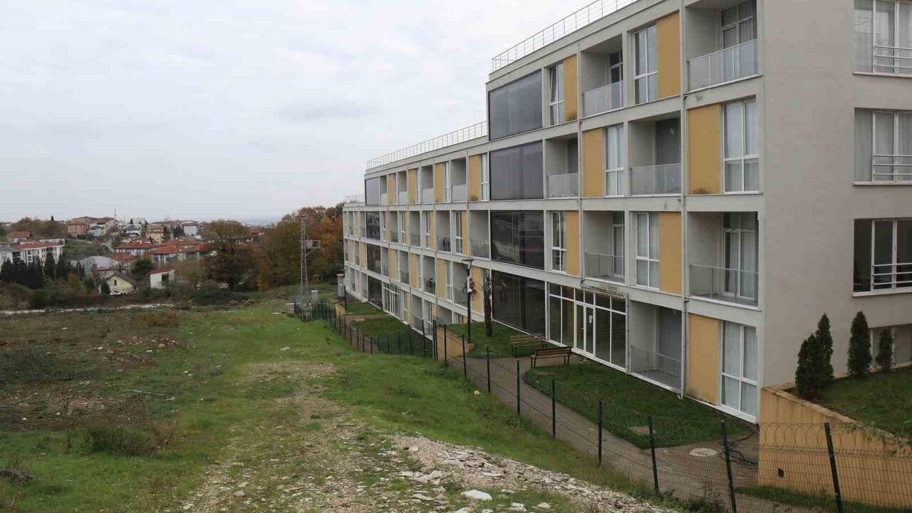 Sakarya’da izinsiz yurtta kalan Kazak öğrenciler 17 Aralık’a kadar yerinden edilebilir