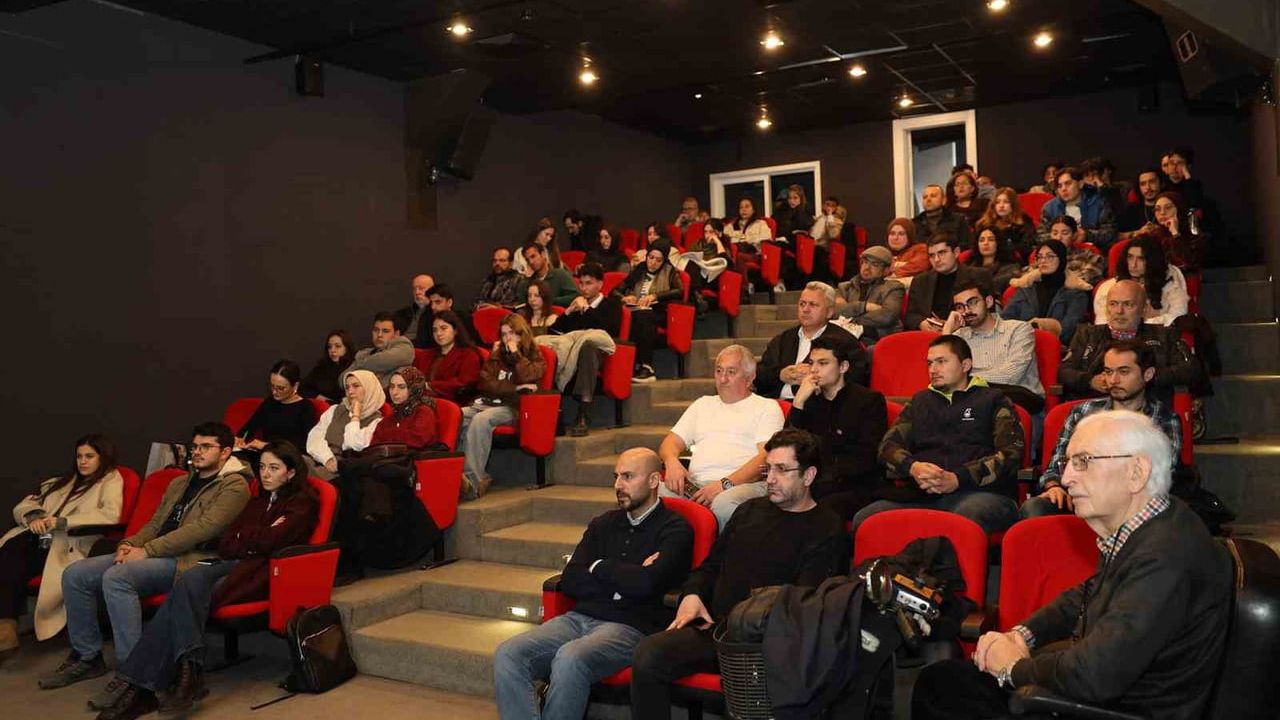 Sakarya'da Oğuz Atay'ı anma söyleşisi