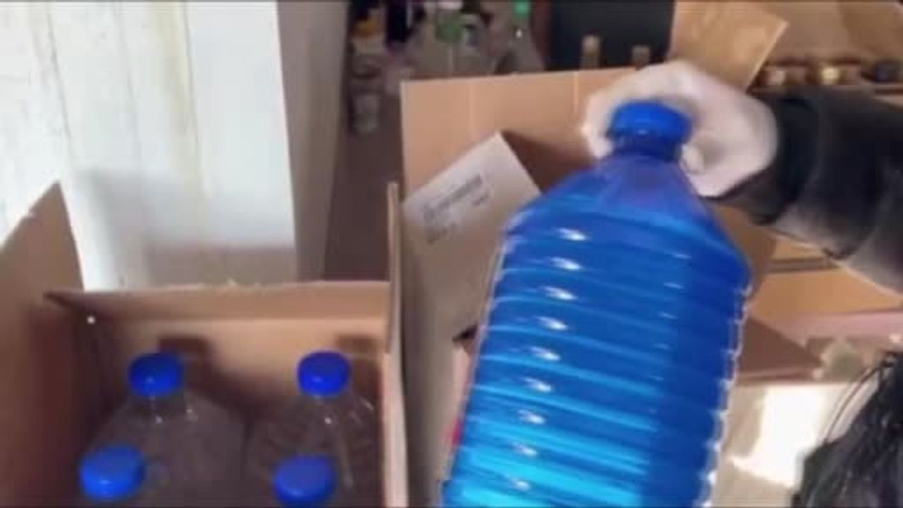 Sakarya'da yılbaşı öncesi eş zamanlı sahte içki operasyonu