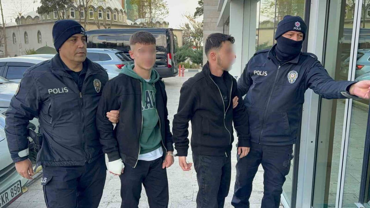 Samsun'da bıçaklı kavga: 3 yaralı, 2 şüpheli tutuklandı