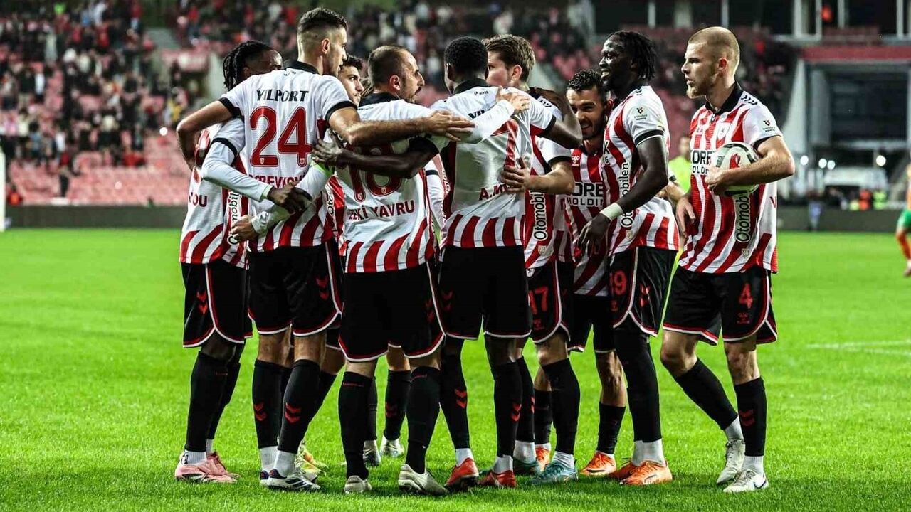 Samsunspor 1-0 Önde: İlk Yarıda Musaba'nın Golü