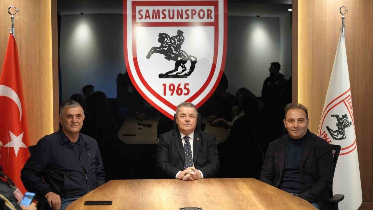Samsunspor yönetimi 'sözde taraftarlar' tepkisi: Makyajlı Samsunlular