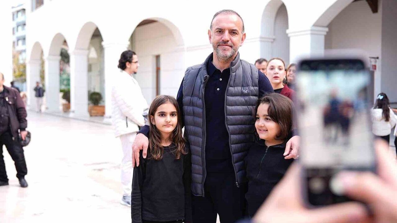 Sancaktepe'de Karma Resim Sergisi Açıldı