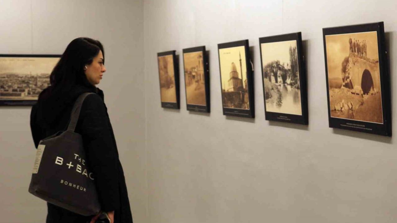 SANKO Sanat Galerisi'nde 'Savunma Dönemi Antep Kartpostalları' Fotoğraf Sergisi Açıldı