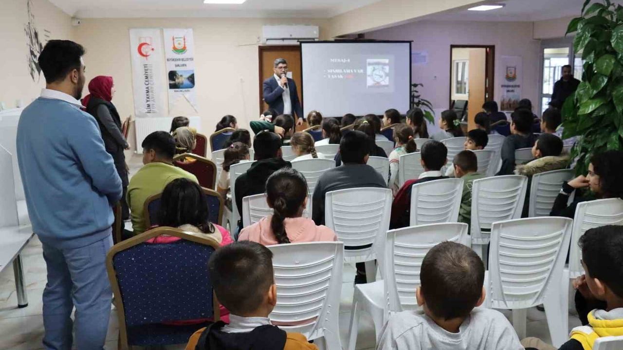 Şanlıurfa'da 'Dijital Dünyada Denge' semineri