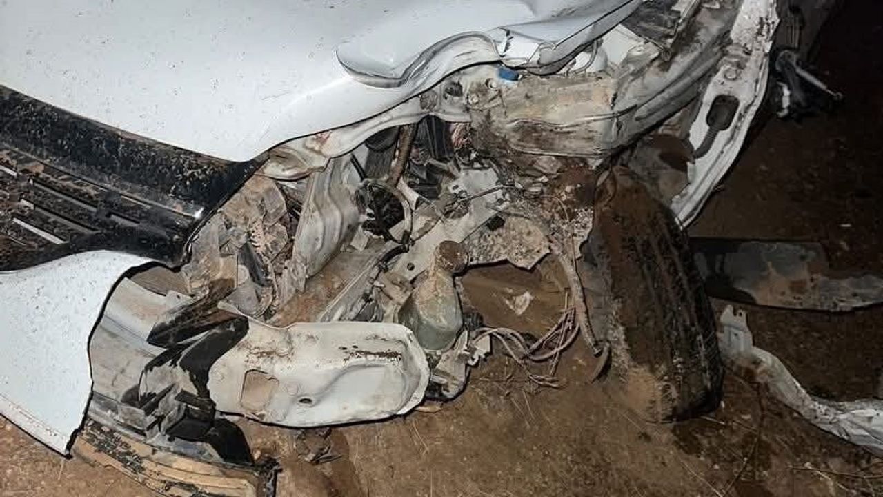 Şanlıurfa'da otomobil ile motosiklet çarpıştı: 2 kişi hayatını kaybetti