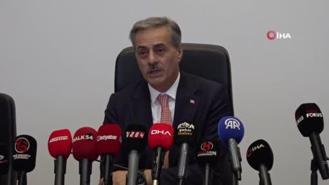 Sapanca Gölü'nde kaçak borular, kesilen sazlıklar ve kıyı işgali