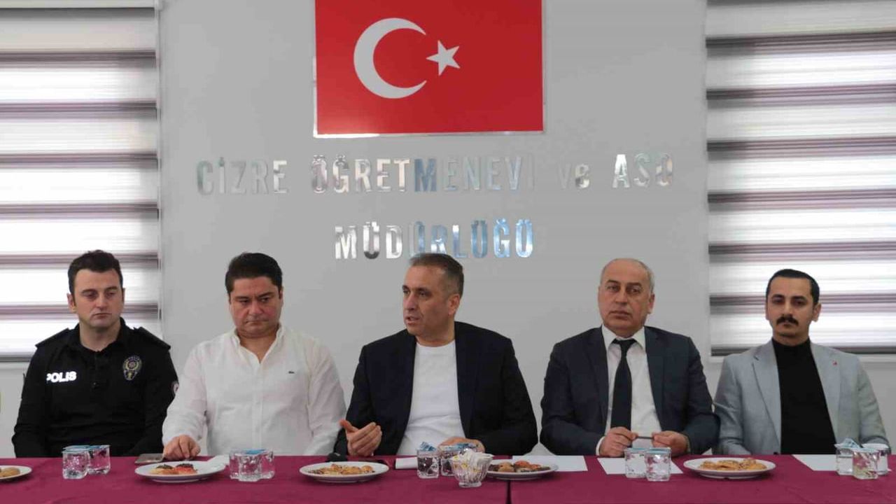 Sazak ve Tufan Cizre’de muhtarlarla güvenlik ve asayişi görüştü