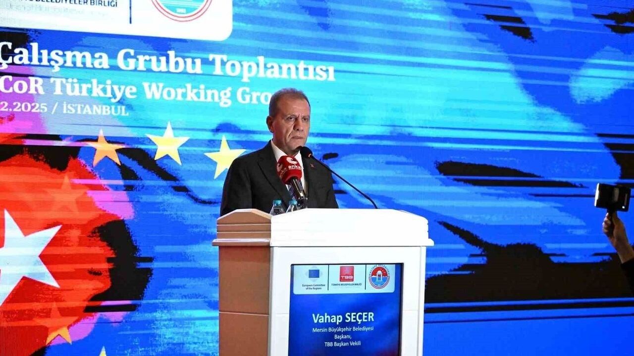 Seçer: Demokrasi miras değil, emek isteyen canlı bir süreç